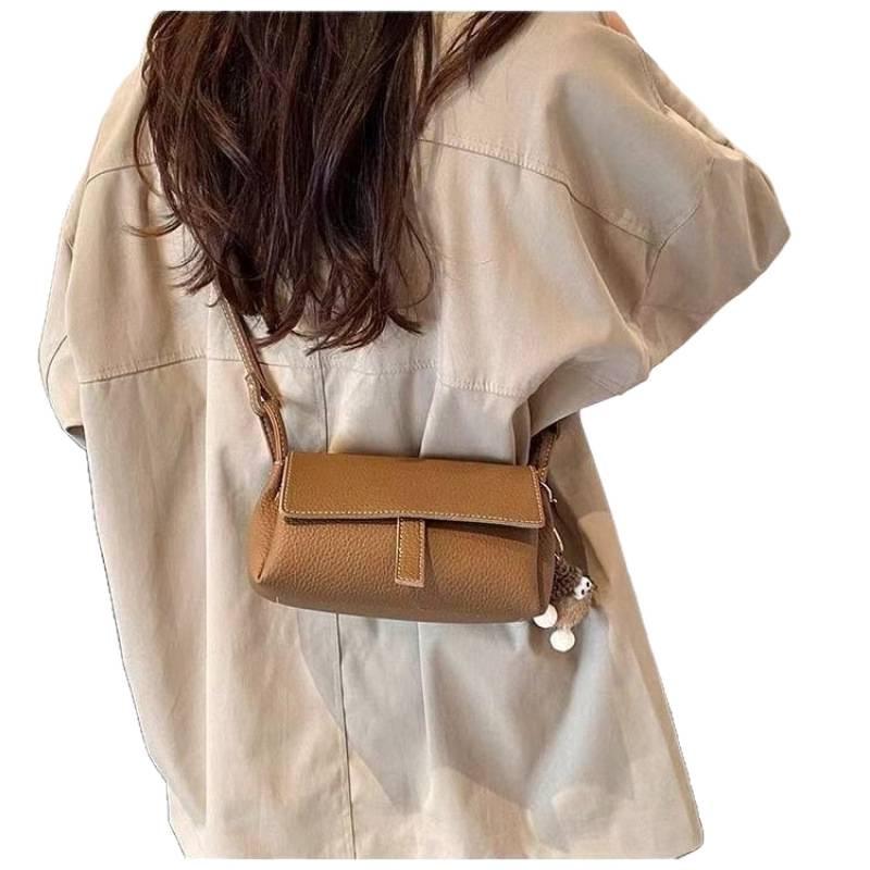 Minimalist Retro Chic Crossbody Pillow Bag for Women