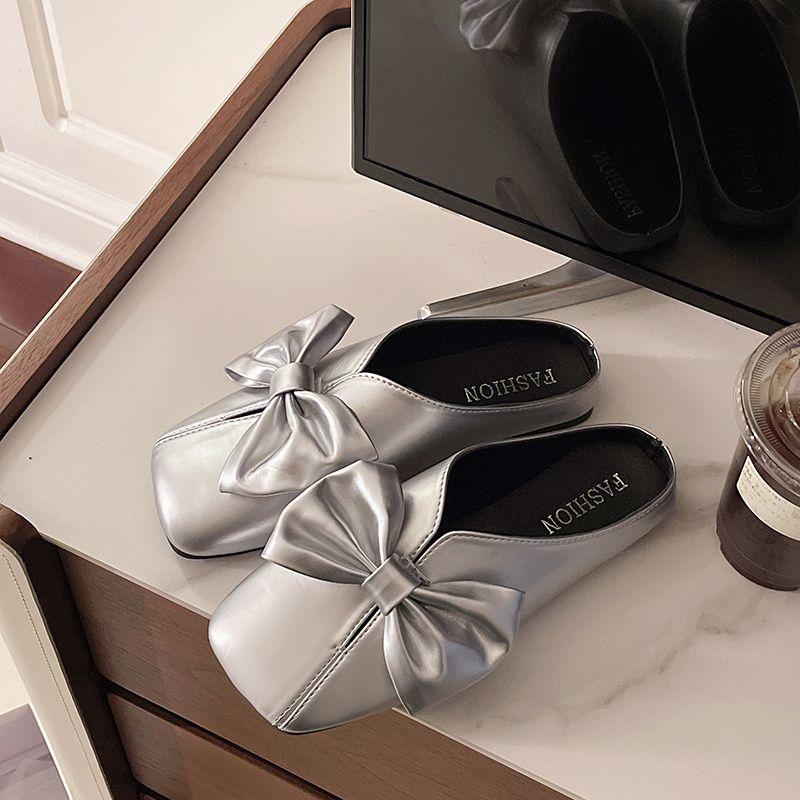 Fashion Shoes for Women Sexy with Bow Flat Woman Mules Slippers Silver Sandals Waterproof Small Size Chic and Elegant Non Slip 39 Slides