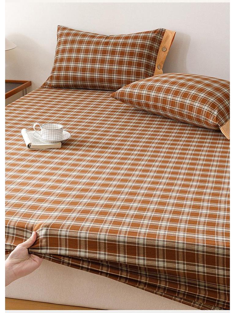 Cotton Fitted Sheet: Soft, Skin-Friendly, Moisture-Absorbing, Sweat-Wicking, Machine Washable Mattress Protector