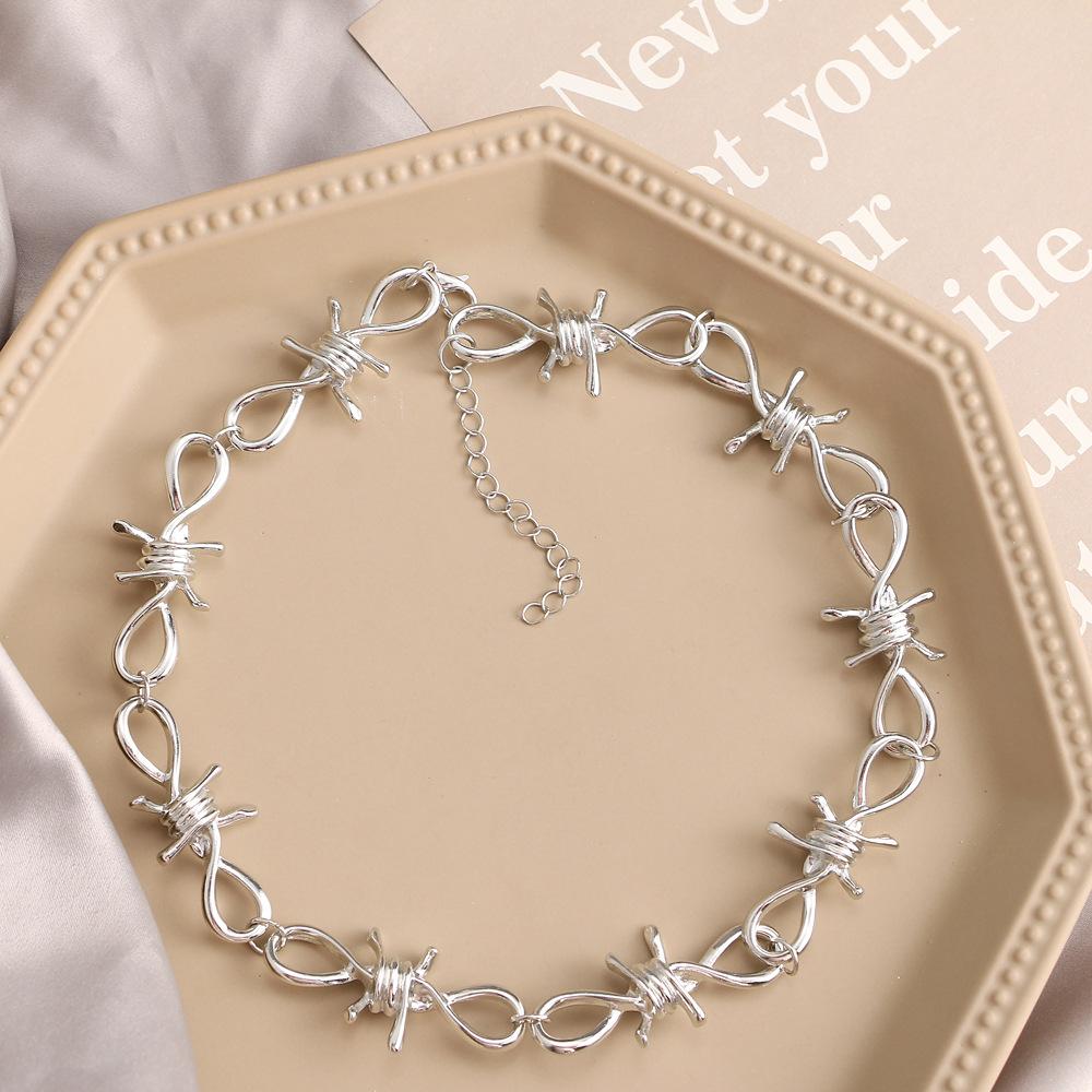 Minimalist Punk Choker Necklace & Bracelet Edgy Streetwear Hip Hop Jewelry for Women Men Gothic Chain Collarbone Gift