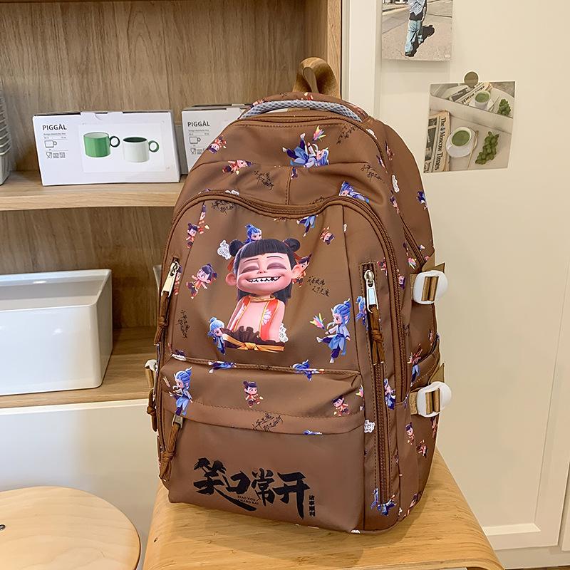 

Корейская версия школьного рюкзака универсальна, имеет высокую ценность, милая, мультяшная и легкая для 3–6 классов.