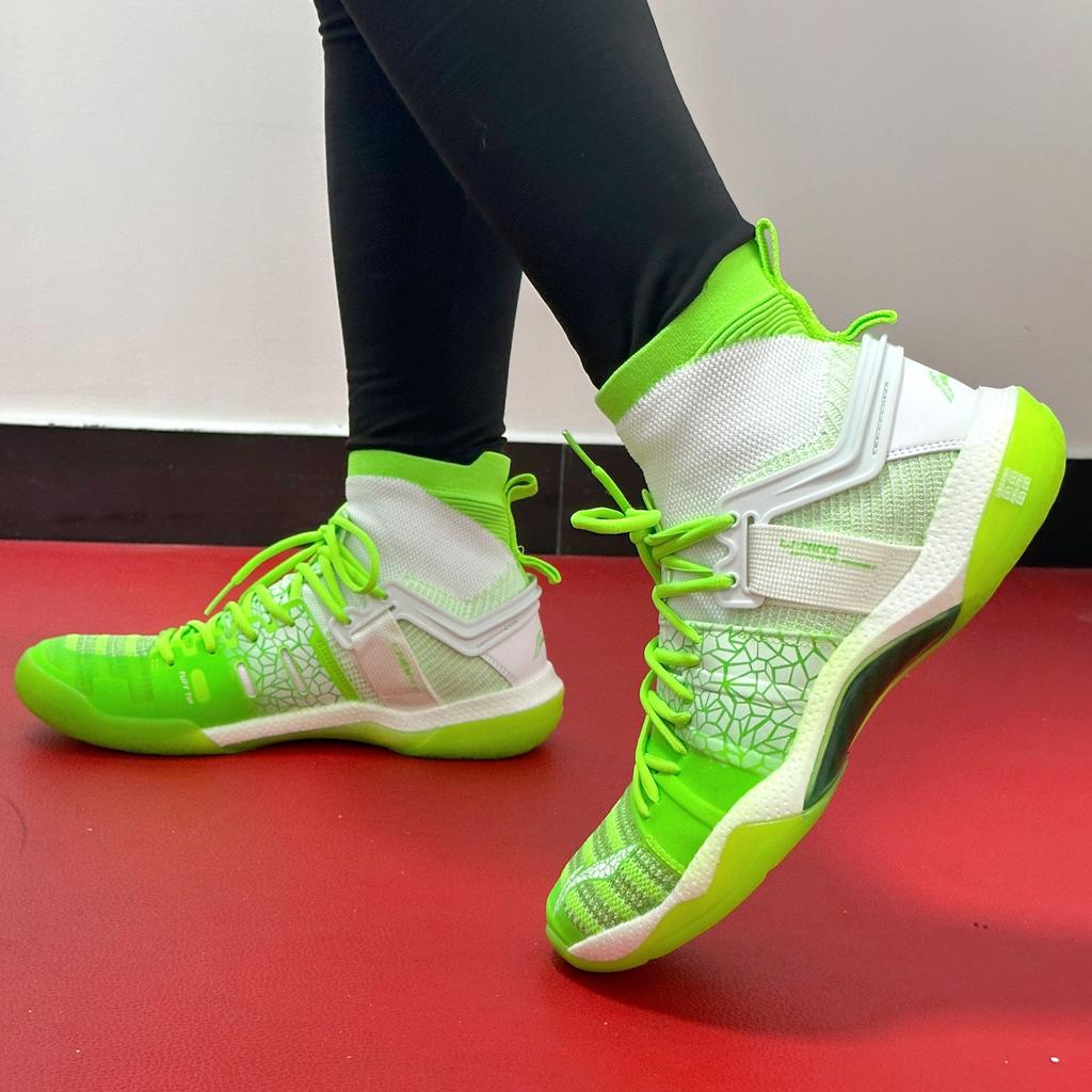 Li Ning Roar 2 Cushioning Support High top Badminton Shoes Unisex Neon Tender Green/Standard White AYAQ011-3 /