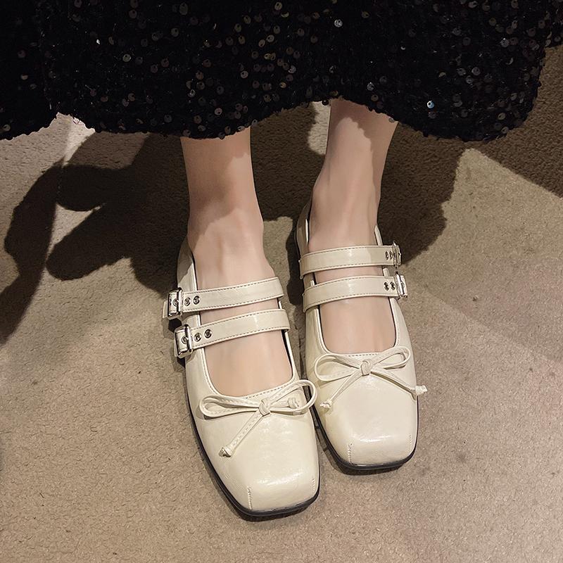 Fashion Women's Flat Shoes Spring New Square Head Shallow Mouth Butterfly Knot Rivet Soft Sole Non-slip Single Shoes