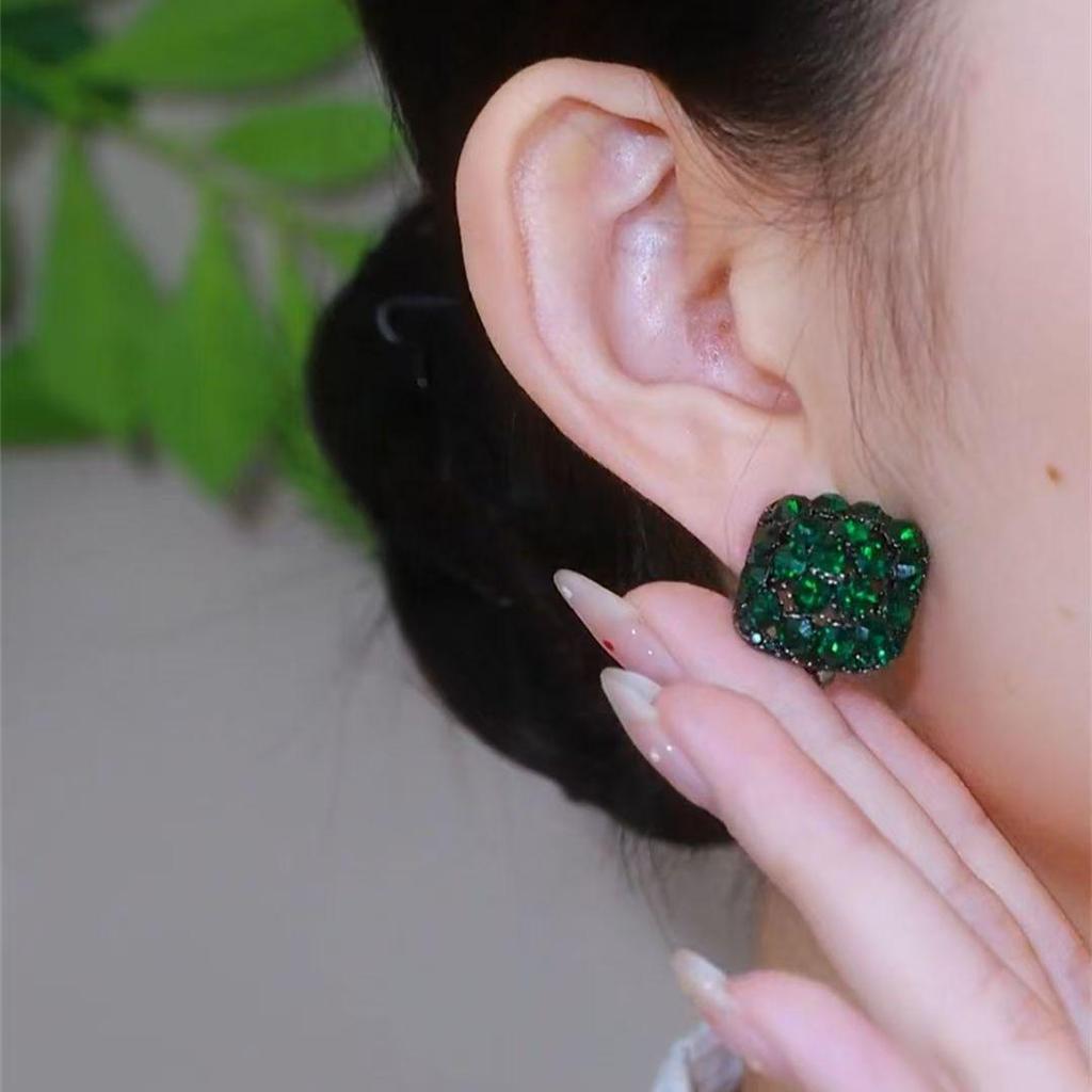 Women's 2025 Green Zircon Geometric Earrings: Retro, Light Luxury, High-End Style