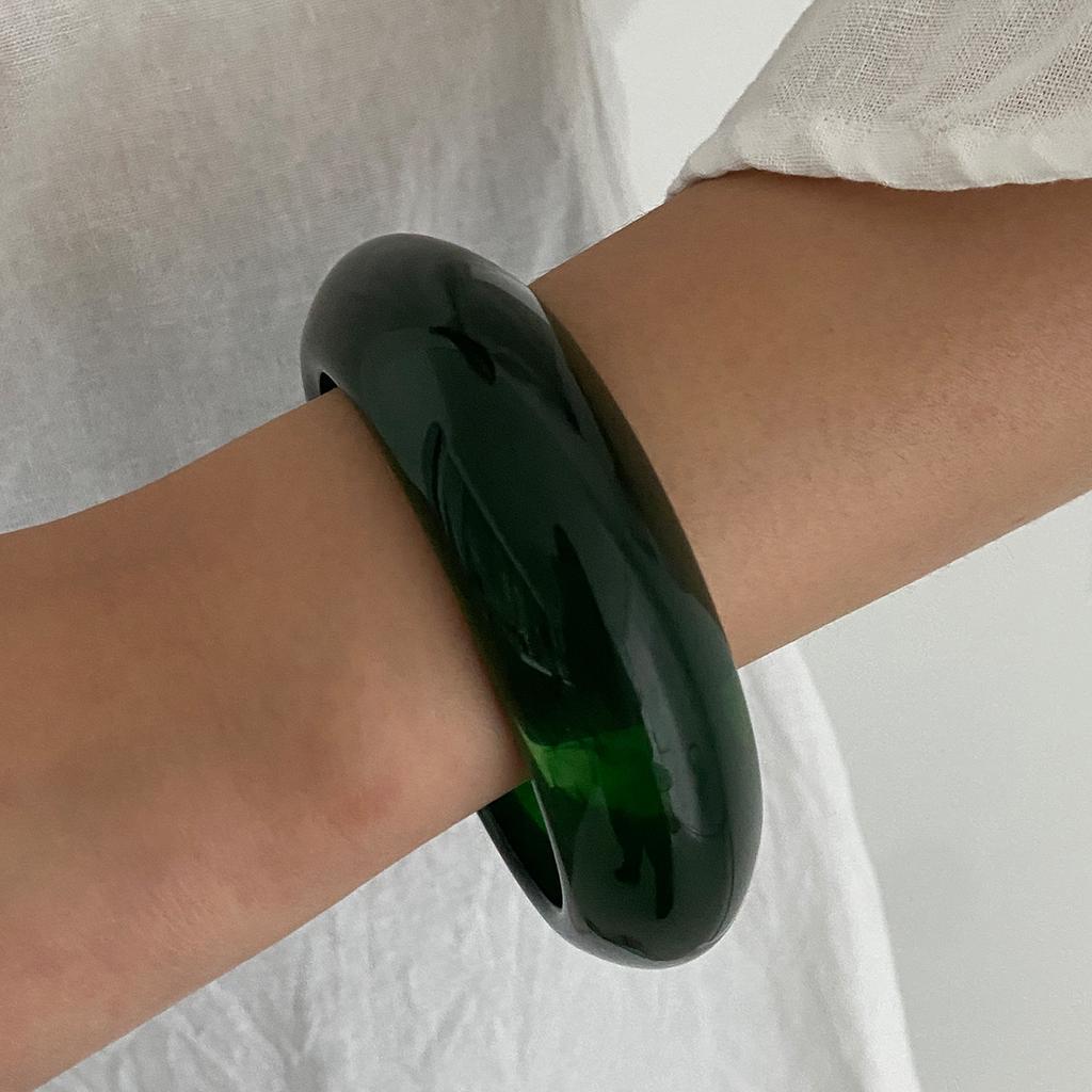 Personalized Smudge Amber Resin Open Bracelet Women, Fashion Metal Plain Ring Gloss Bracelet