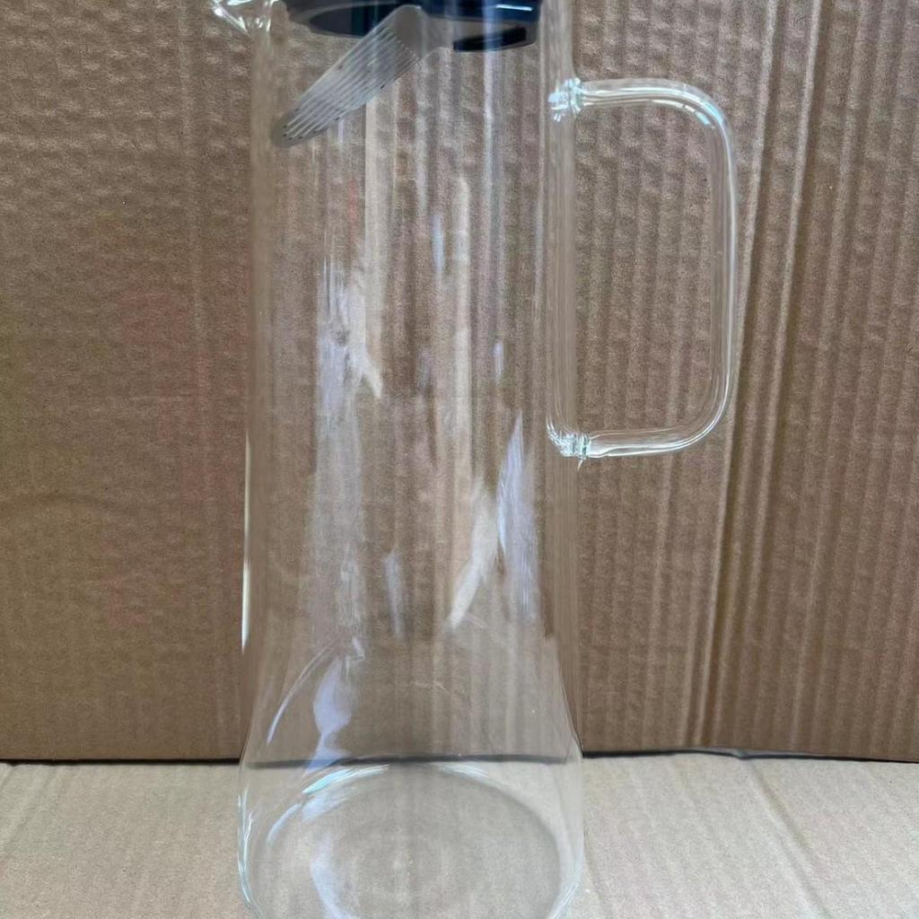 Amber High-Capacity Glass Pitcher Set for Cold Beverages