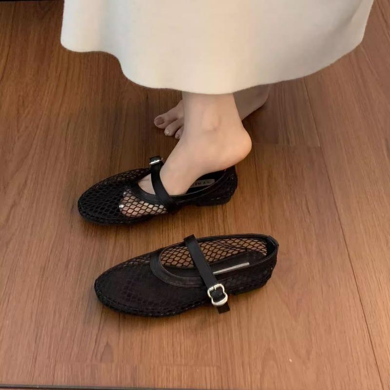 

Новые дышащие сандалии с полыми туфлями-лодочками для женщин на плоской подошве и для одной ноги 39 чёрный