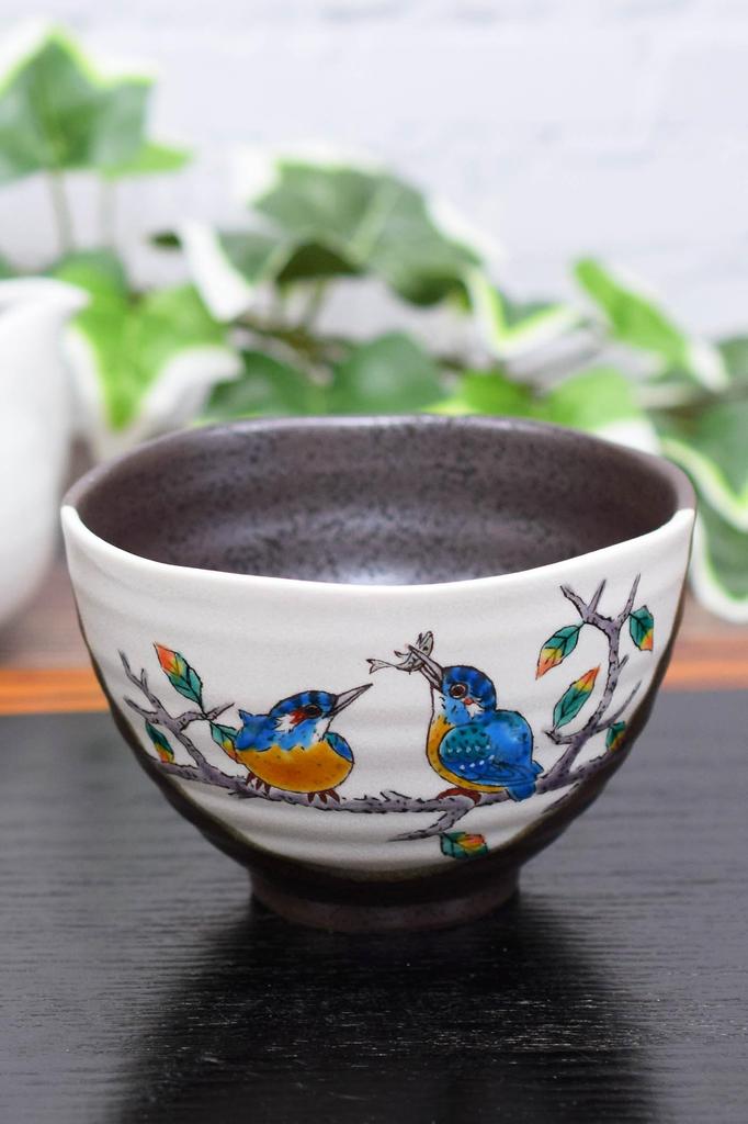 Waza No Kura Stylish Kutani Ware Tea Bowl with Kingfisher Design, Perfect for Ochazuke (Rice Bowls), High-Quality Japanese Tableware, Birthday Gift