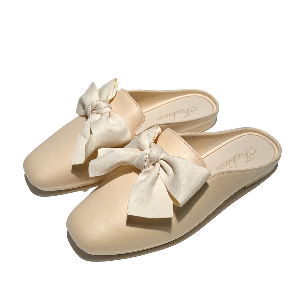 Modne półkapcie Baotou dla kobiet Lato 2024 Nowy styl koreański Kwadratowy nosek Płaska podeszwa Leniwe kapcie Muller Kobieta Buty codzienne Zapatos