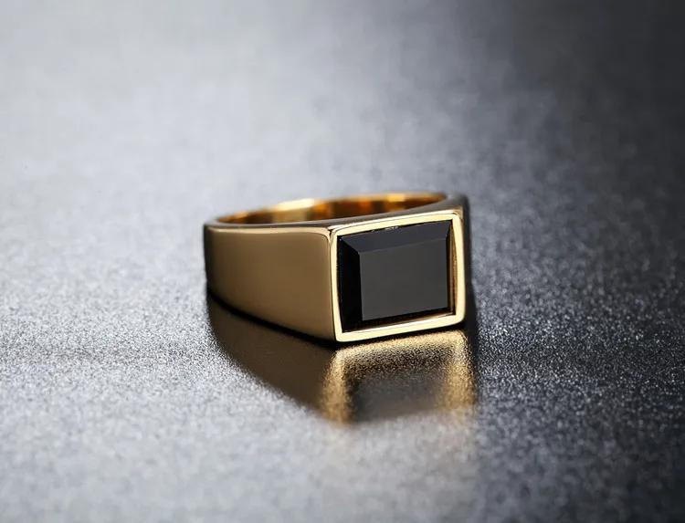 

Винтажная мода Золотой/серебряный цвет Нержавеющая сталь Большой черный камень Квадратное мужское кольцо Гравированные мужские кольца US size 12 золотой