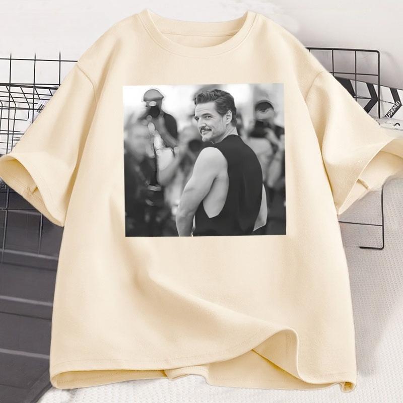 Camiseta Pedro Pascal Daddy Unisex MUJERES Vintage 90s Camiseta Gráfica Algodón Manga Corta Cuello Redondo Streetwear Ropa Unisex Y2k Tops