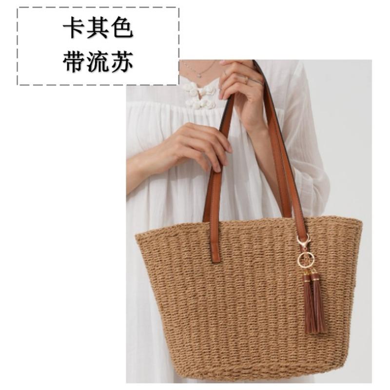 New tassel straw woven bag shoulder vegetable basket woven bag women's bag large capacity portable tote bag vacation beach bag