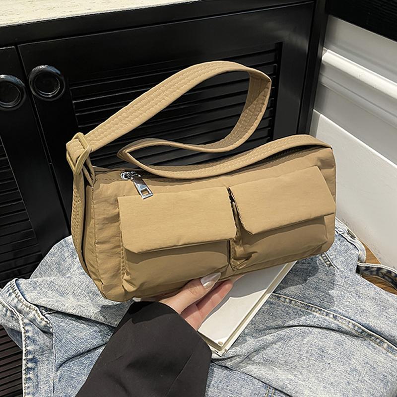 Fashion Niche Motorcycle Bag Summer New Versatile Shoulder Crossbody Bag for Women Lightweight Outdoor Casual Shoulder Bag