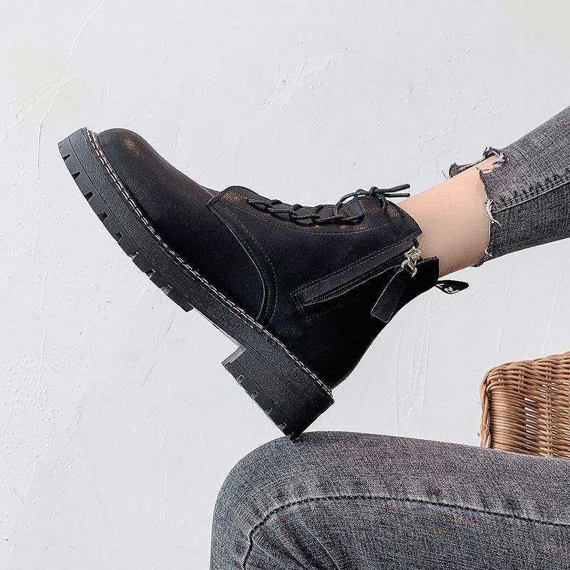 

Бархатные ботинки Мартина интернет-знаменитости женские в британском стиле 2025 новые универсальные красивые локомотивные большого размера короткие ботинки осень и зима одинарные б 37