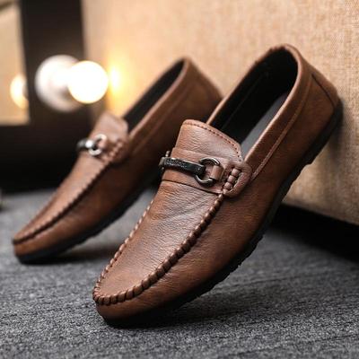 Men's Handmade Soft-Soled Leather Loafers: Wear-Resistant, Trendy, Low-Top Slip-Ons for Casual and Business Wear.