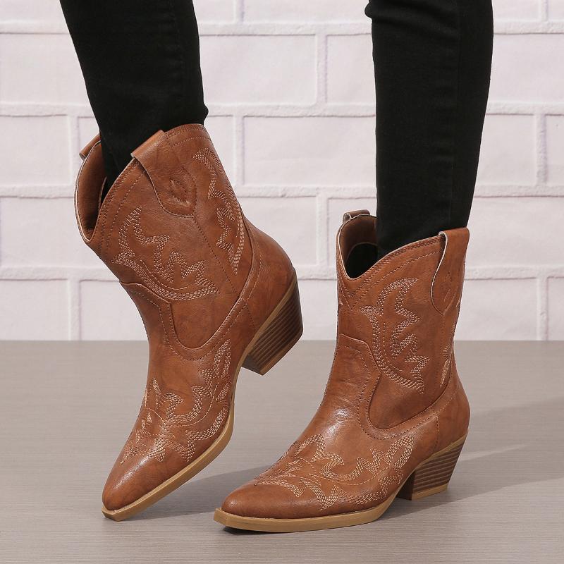 Plus Size 46 Women Embroidered Western Cowboy Boots Stylish and Comfortable Work Boots Block Heel Thick Sole Women Western Shoes