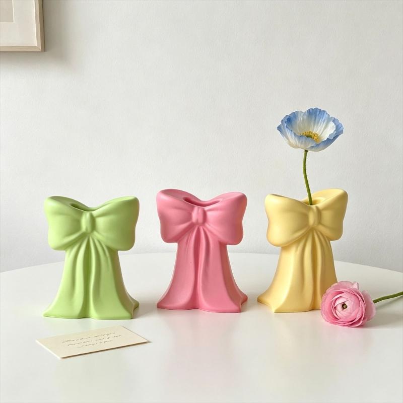 Resin Ribbon Vase Mold with 3D Ribbon Design, Silicone Casting Mold for Display Containers, Desktop Display Projects, 9.9 X 8.3 X 5.9 Cm