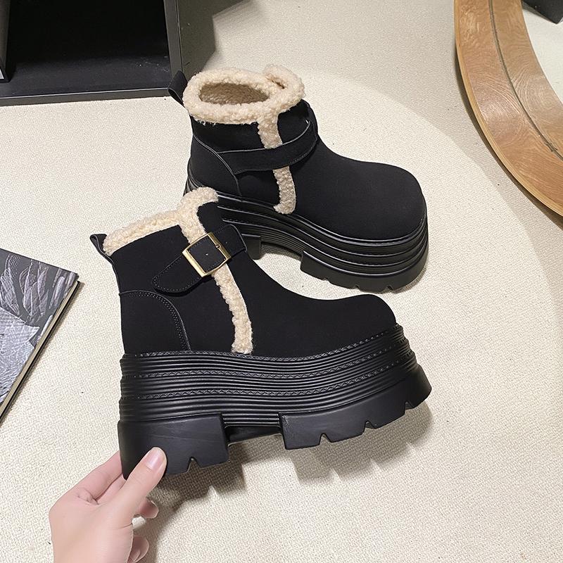 New Winter Women's Warm Snow Boots Outdoor Plush Ankle Shoes Anti-skid Chunky Leather Sneakers Buckle Short Fur Boots Woman 10CM