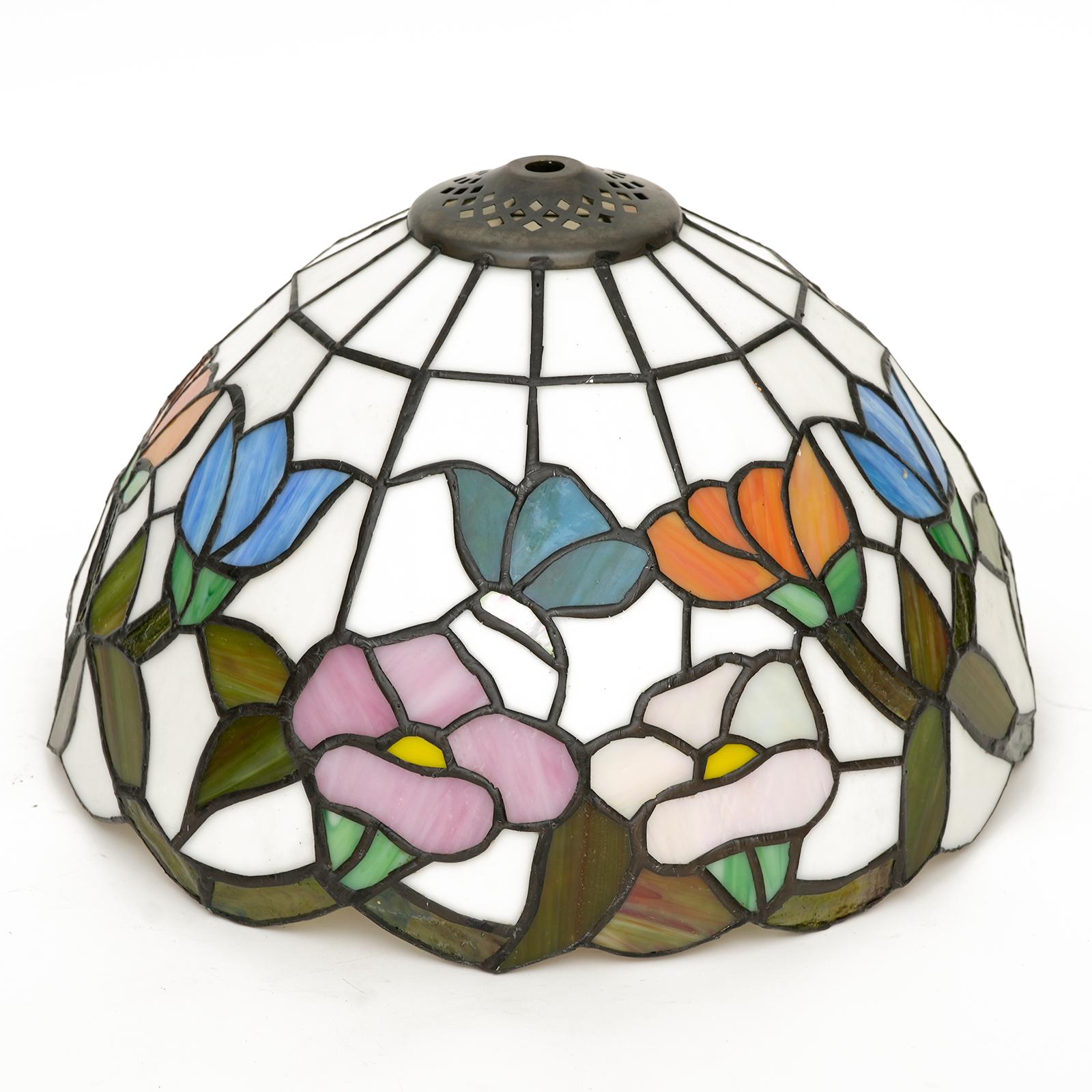 

Scandinavian lampshade Stained glass cherry blossoms style Replacement 12 30CM Handmade retro lampshade Easy replacement