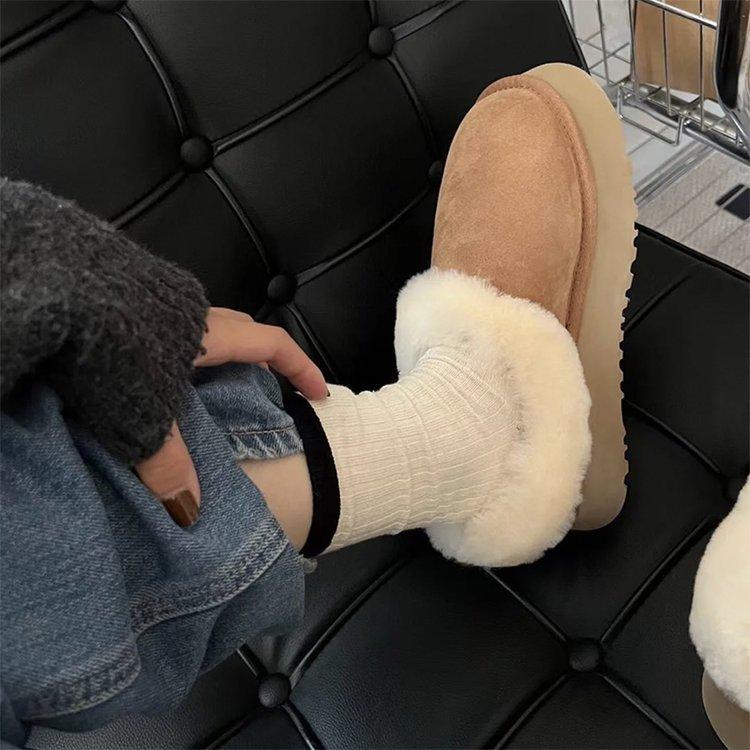 Big celebration thick-soled low-top snow boots women's sheepskin and fur integrated 2025 new one-pedal fluffy winter cotton shoes