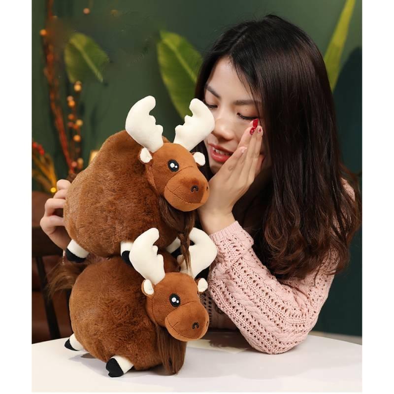 Adorable Plush Cartoon Moose Toy For Children Soft And Cuddly Christmas Gift