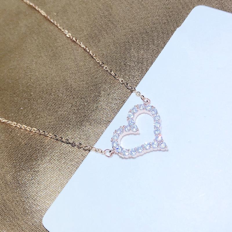 

Ожерелья Simple Temperament Hollowed with Zirconia Peach Heart Girls for Women Charms Fashion Vintage Cuadros Cuadros