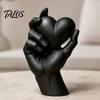 Decorazione Casa Bianco Nero Mano che Tiene Cuore Statuetta Stampata 3D, Scultura Minimalista Moderna per Scrivania, Centrotavola Romantico per