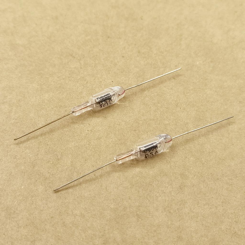 Original New 100% Glass Discharge Tube Detonator Fuse DSA-301LA DSA-301LS 300V Fuse Holders1