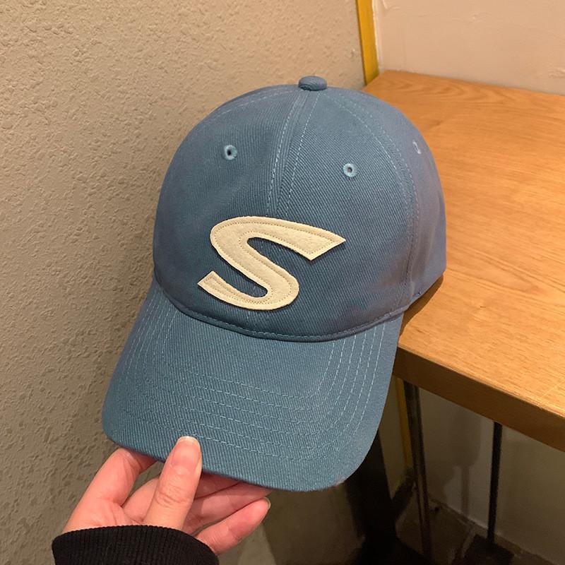 Baseball Fashionable Black Cap With S Letter Design For A Trendy Look