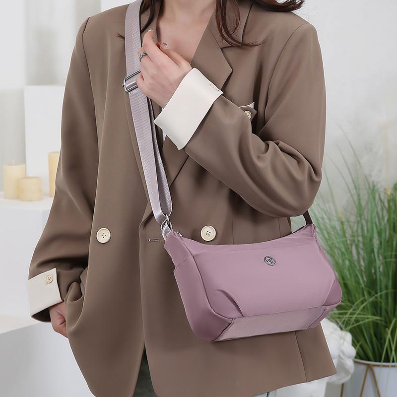 Women's Shoulder Bag Solid Color Hobo Bag Crossbody Bag Lightweight Mother Bag