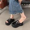 Open-toed muffin thick-bottomed one-word slippers, women's 2025 new models are absolutely perfect, wear small people to increase their height, casual 
