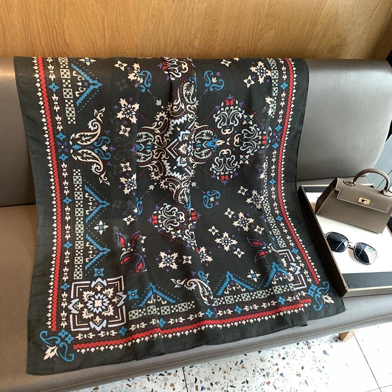 Spring Famous Style Thin Headscarf French Retro Large Square Scarf Women'S Spring And Autumn Versatile Design Scarf Large Shawl Silk Scarf