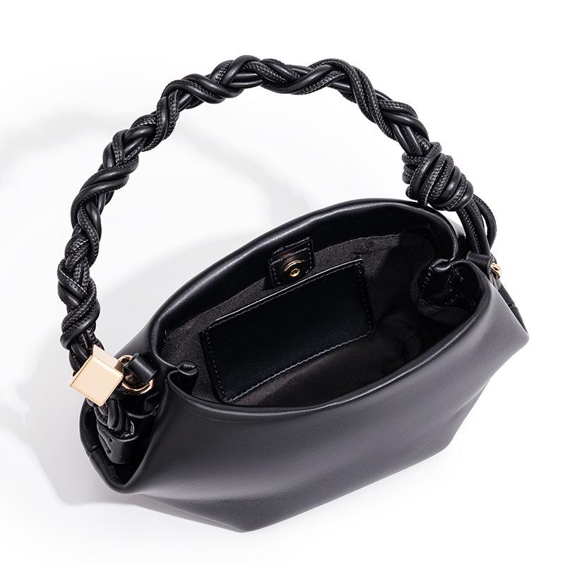 New Women's Clutch Bag Fashion Handbag Brand New Messenger Bag Designer Versatile Commuter Dumpling Bag