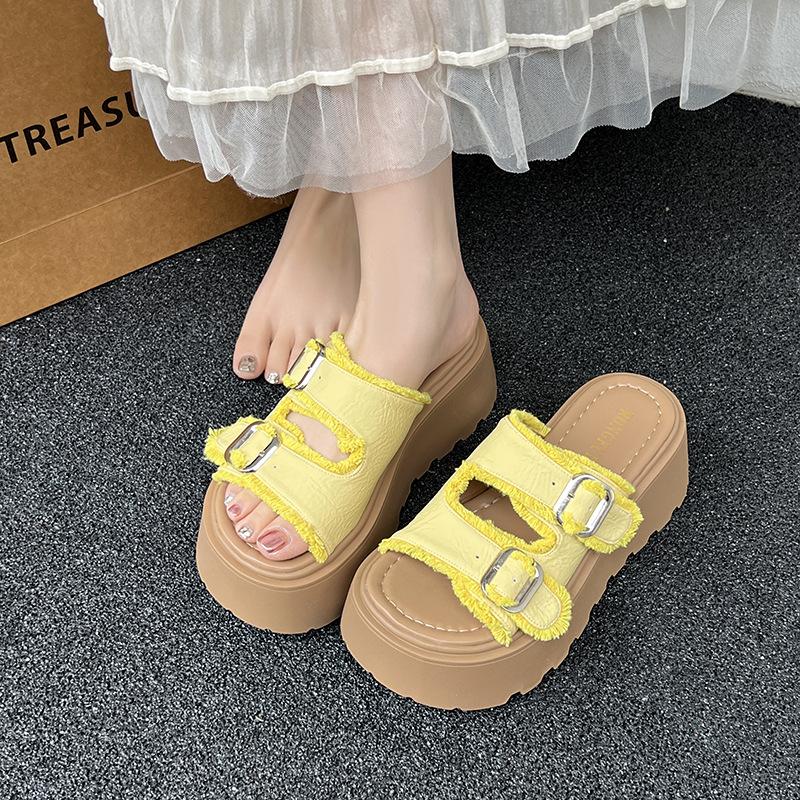 Zapatos de esponja de suela gruesa que aumentan la altura Zapatillas Boken Chanclas Moda de verano para mujer Zapatillas de hombro único