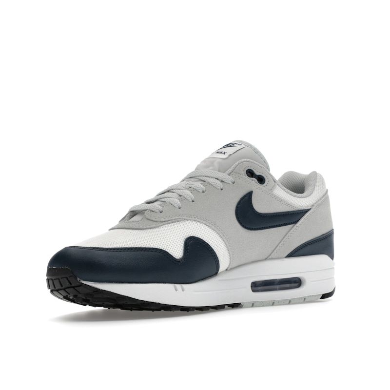 Nike Air Max 1 Essential Armory Navy Férfi Sneakerek Kék Summit-White Világos-Ezüst FZ5808-103