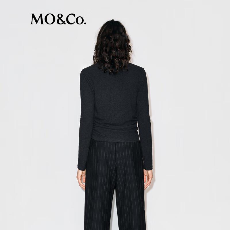 MO&Co. Minimalist Round Neck Knit Sweater