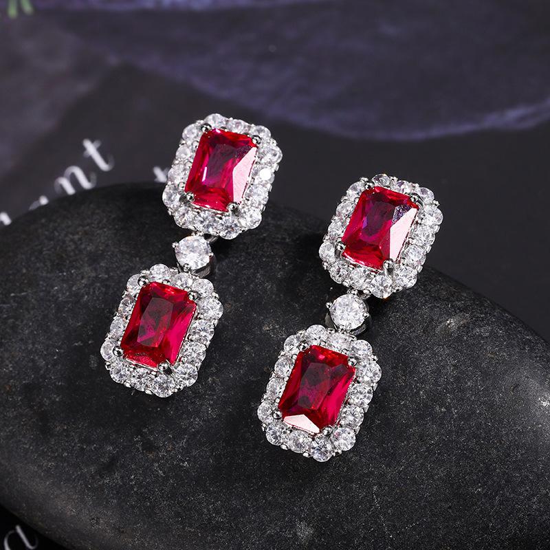 Huabi Jewelry Copper Bottom Gold-plated Retro Simulation Red Corundum Blue Spinel Square Diamond Stud Earrings Pendant Main Stone 5 * 7