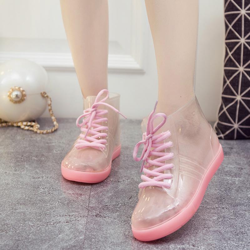 Jelly Transparent Non-Slip Waterproof Rain Boots for Women, Short Tube with Velvet Cotton, Fashionable Rubber Over Shoes for Summer.