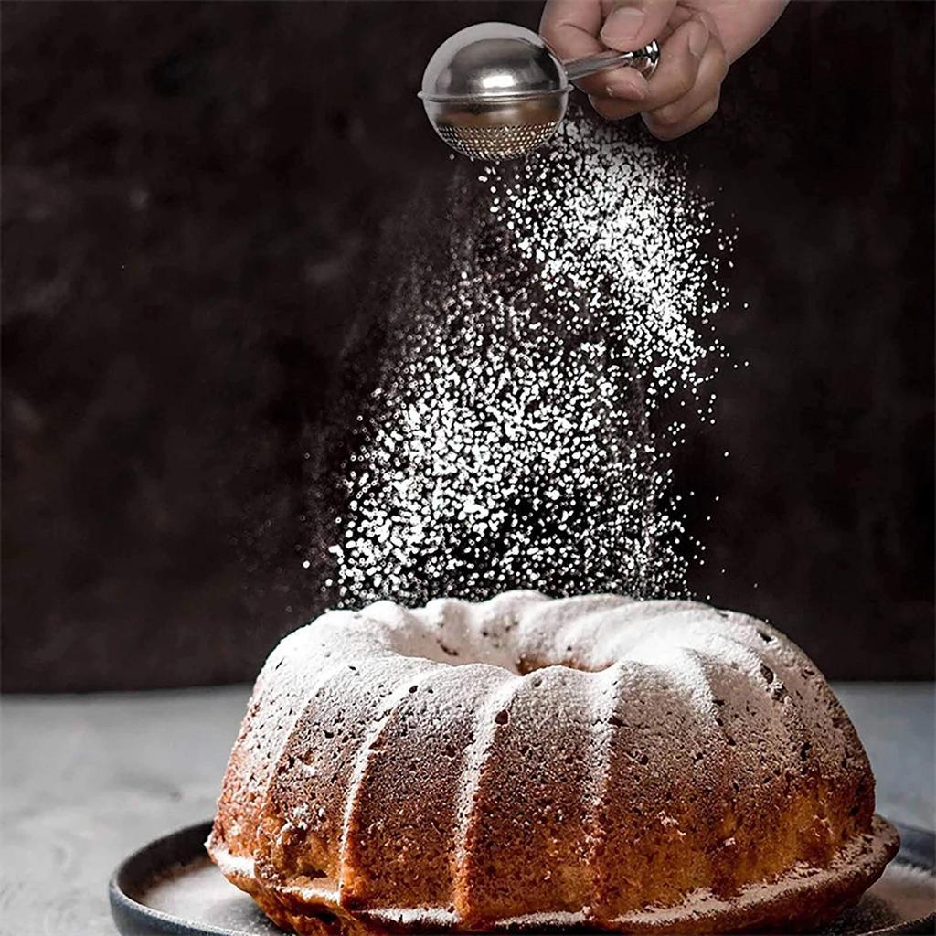 Stainless Steel Powder Shaker & Semi-Leaking Tea Ball Sifter – Ideal for Flour, Frosting, Sugar, and Powder.