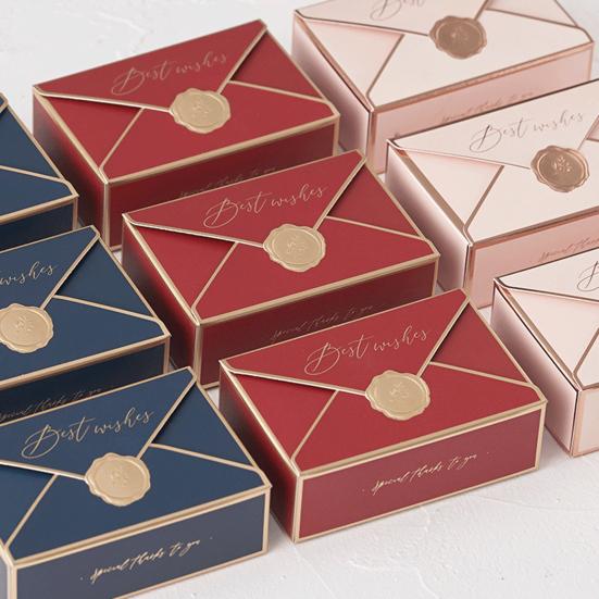 10Pcs Lightweight Candy Box Fine Workmanship Paper Decorative Portable Gifts Candy Case for Wedding