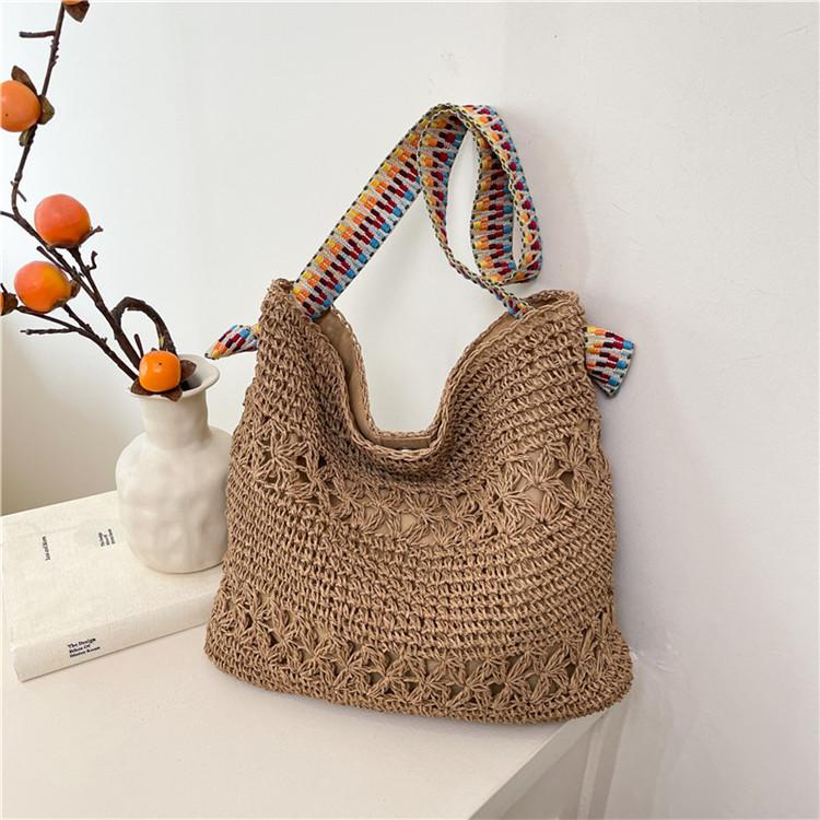 Straw bag women's large-capacity new straw bag woven tote bag seaside portable shoulder armpit bag
