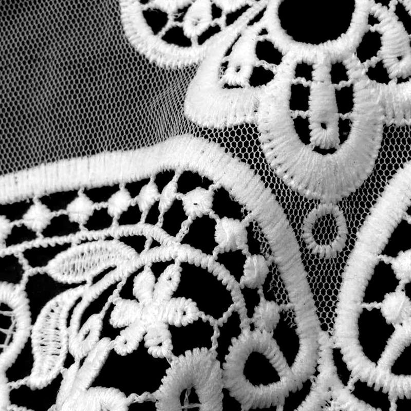 1 ks Našívací záplaty Jednobarevné Mléčné vlákno DIY Krajkový výstřih Límec Ozdoba Květinový vzor Vyšívaná látková aplikace