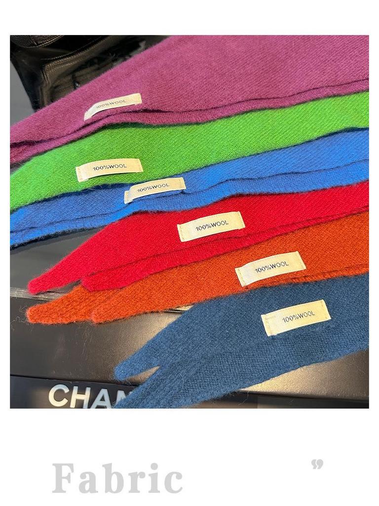 Women's High-End Versatile Triangle Shawl: 100% Australian Merino Wool - Warm, Casual, and Stylish