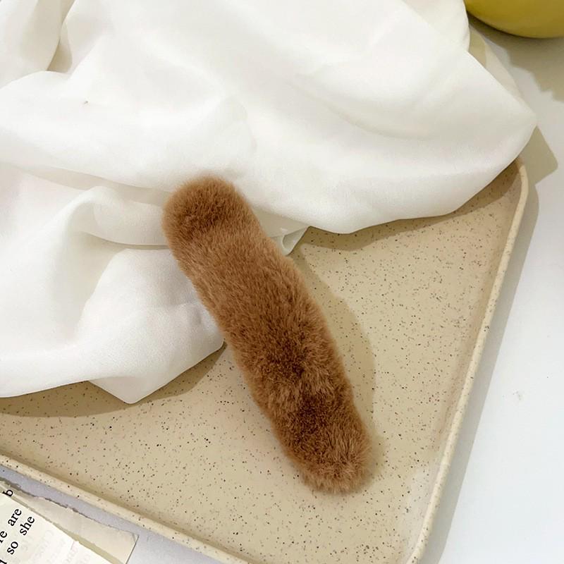 Autumn/Winter Furry Korean Plush Shark Hair Clip - Cute Updo Claw, Cross Clip, One-Word Design