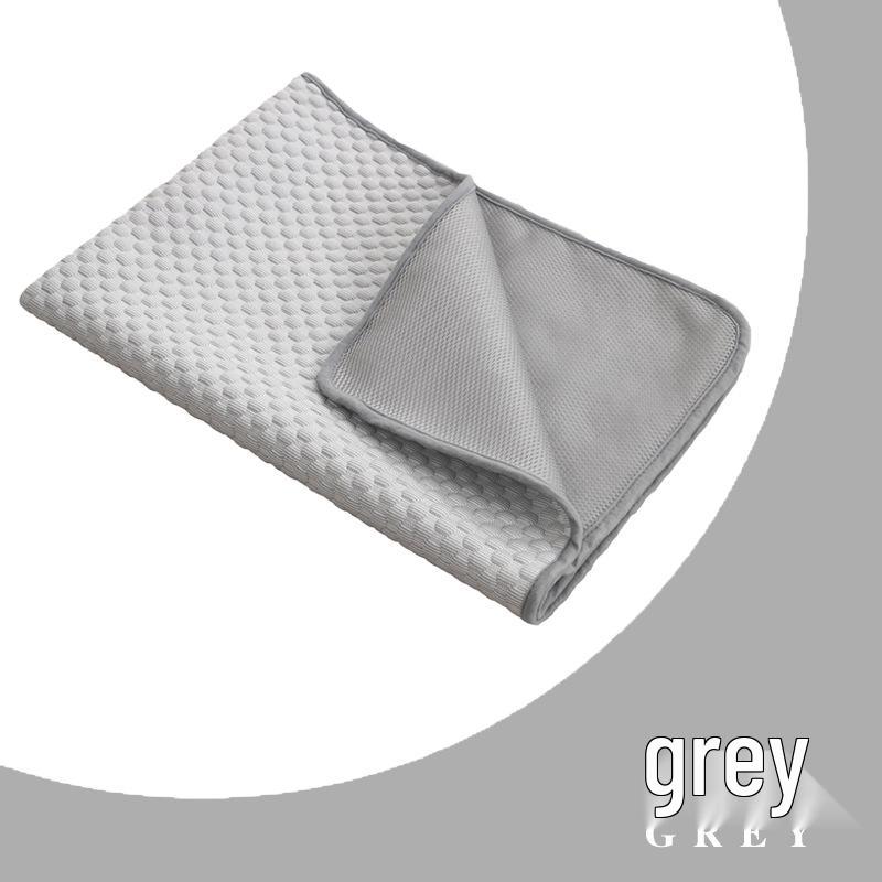 Cool Pet Ice Mat: Breathable Ice Silk Summer Bed for Dogs & Cats
