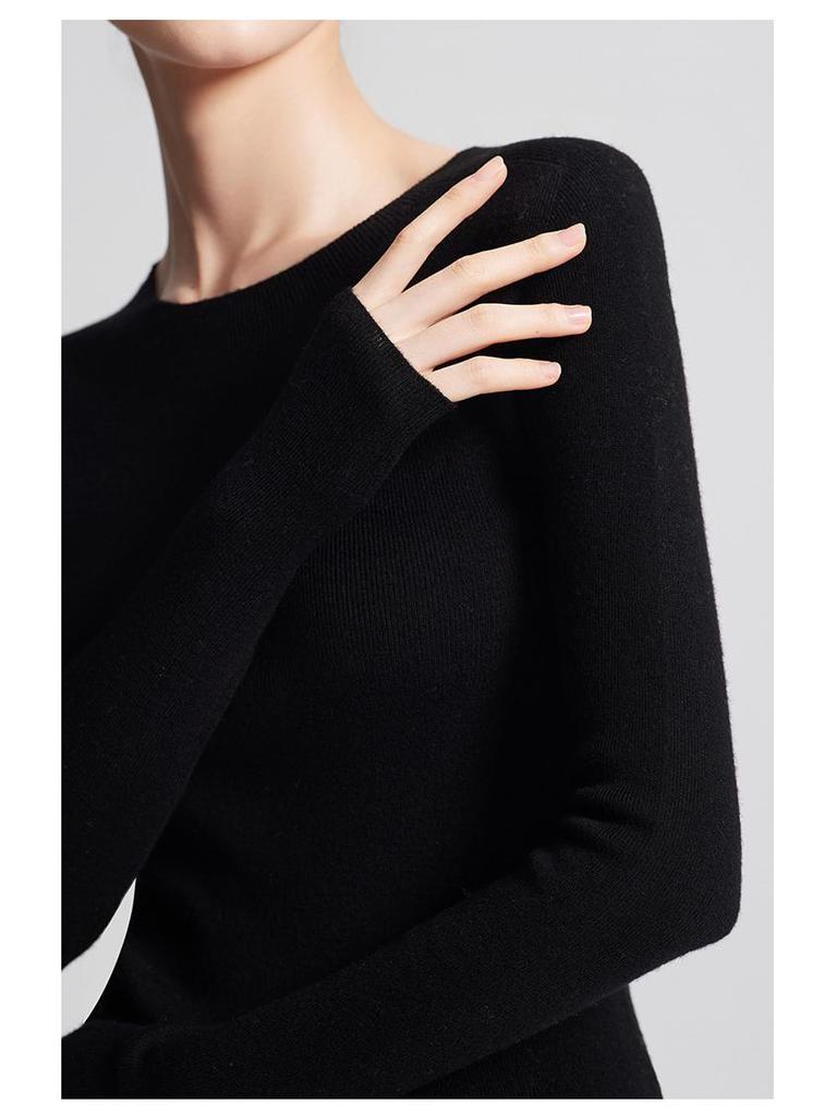 Machine Washable Women's Seamless 100% Pure Wool Round Neck Knit Sweater, 60 Count, 18 Gauge, Autumn Base Layer