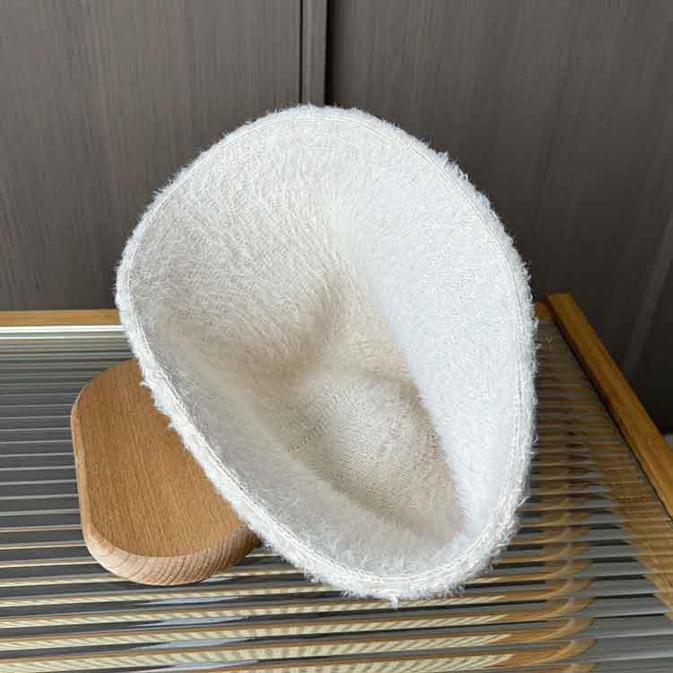 Contrast Color Striped Plush Bucket Hat Women's Autumn and Winter Fashion Versatile Bucket Hat Knitted Thermal Basin Hat