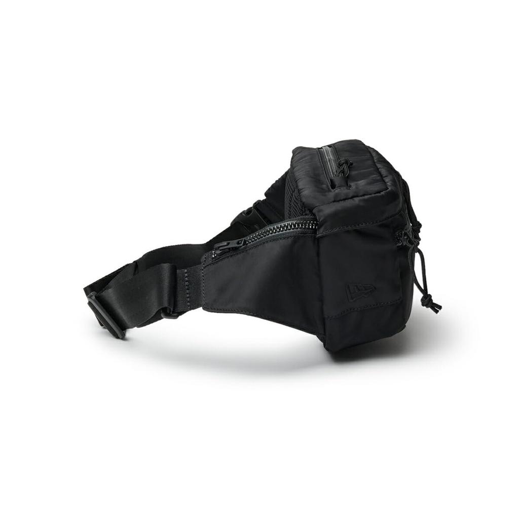 New Era New Era midjeveske Nylon Svart GRATIS EXPLORER MIDJEVESKE NYLON TWL BLK 14392328 NER36B0828