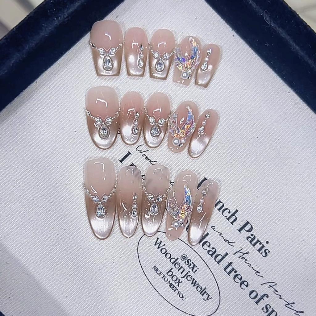 Reine Handgefertigte Neuer Stil von Sea Secret Zirkon Diamant Handbemalt Fischschwanz Licht Laufendes Katzenauge Nagelsticker