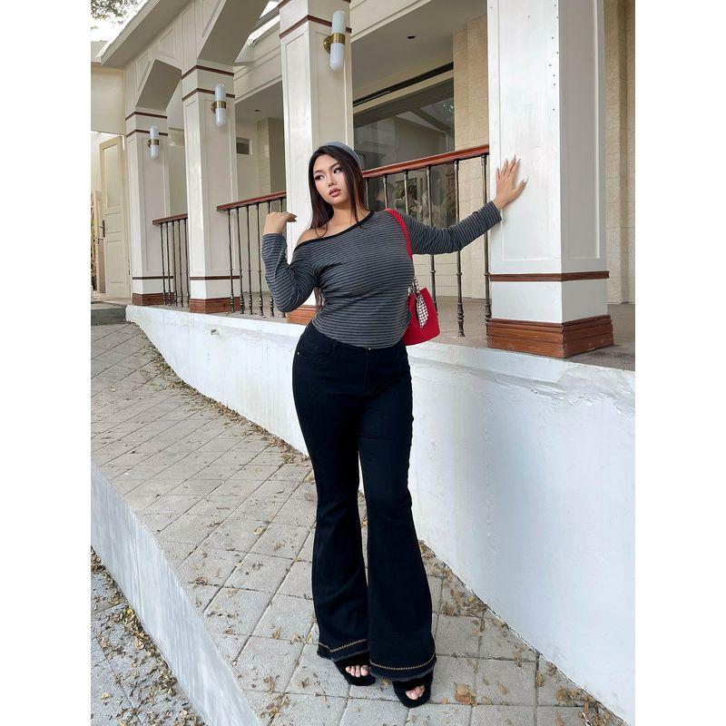 Brother Nan Chubby Raw Edge Slightly Flared Jeans Women Autumn and Winter New Plus size Chubby Girl High Waist Slim fit Slimming Mopping Pants